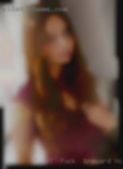F- 37  slim long dark hair green fuck in Brevard, NC eyes.