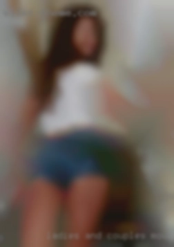 Ladies and couples, lets have some Moultrie, Georgia nude fun!
