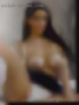 Love to tease my men and Greenland beautiful women.