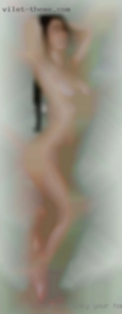 Single bi Kinky / your home tonight fetishes in SW London.
